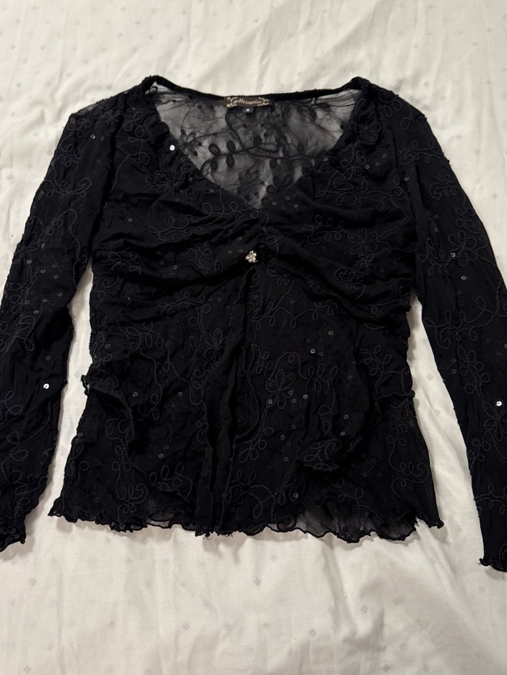 Y2K Black Embroidered Long-Sleeve Blouse with Center Accent